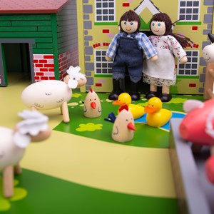 Ensemble d'animaux de ferme en bois