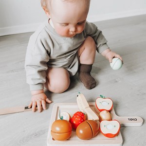 Ensemble de fruits à découper en bois