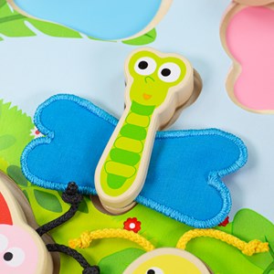 Puzzle d'insectes tactile et palpable