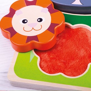 Touchez et ressentez le puzzle safari