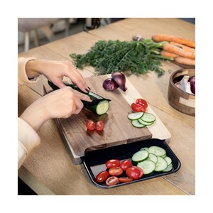 Planche à découper avec bac récupérateur