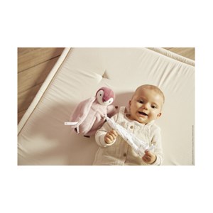 Peluche a bisous manchot - rose