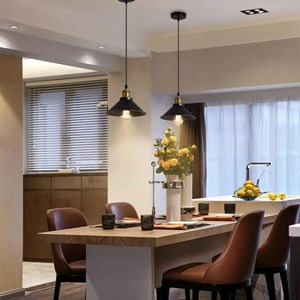 Lampe suspendue industrielle – design brut, métal noir loft et intérieur moderne