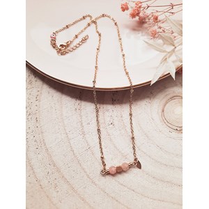 Collier court comète pierre lune rose