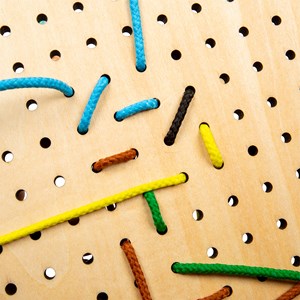 Jouet en forme de dentelle house