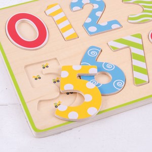 Numéros de puzzle en bois