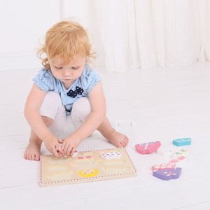 Puzzle de fille en bois