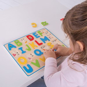 Puzzle de l'alphabet majuscule