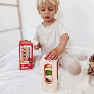 Tour à billes et jouet marteau