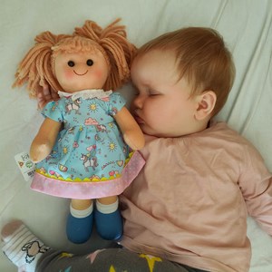 Poupée douce olivia, 34 cm de haut