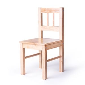 Chaise en bois pour enfants