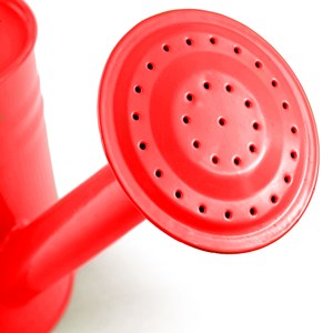 Arrosoir rouge pour enfants