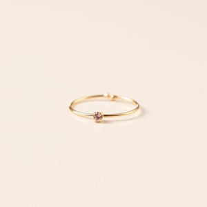 Bague réglable fine dorée cristal lilas