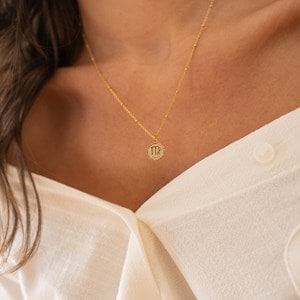 Collier signe astro doré  - vierge