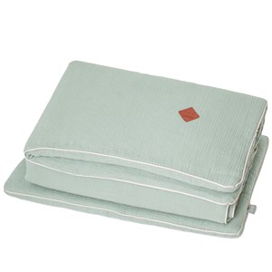 Couette et oreiller prêt à dormir vert