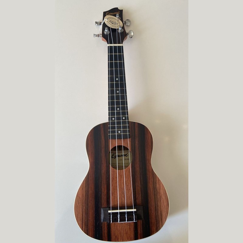 Instrument Du Monde - Ukulélé soprano bois d'ebène