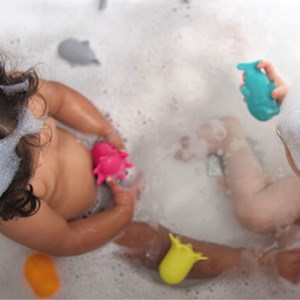Jouets de bain en silicone büddies