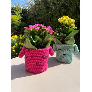 Kit de crochet  petit pot kawaii bleu