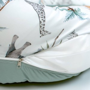 Housse d'allaitement ergonomique safari