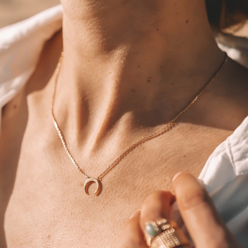 Nerina Bijoux - Collier or mode croissant de lune