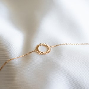 Bracelet fin plaqué or mode  soleil