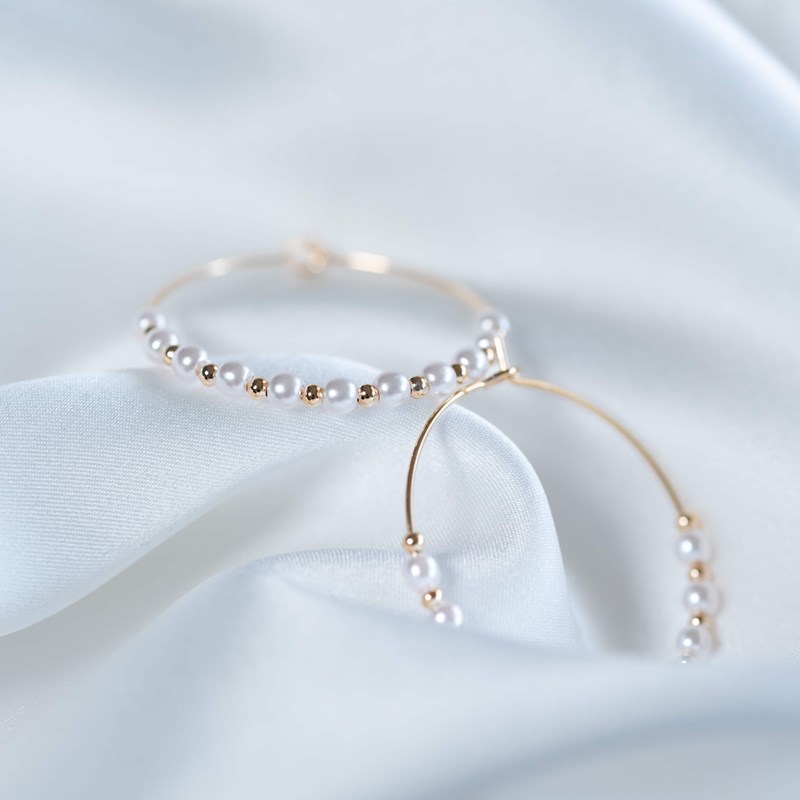 Nerina Bijoux - Boucles d'oreilles perles blanches or