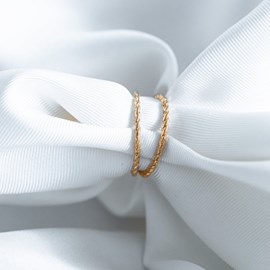 Bague fine double anneau or accumulation