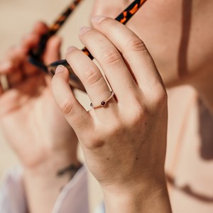 Bague fine amethyste plaqué or pierre