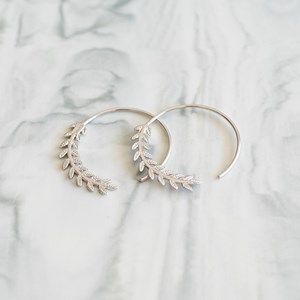 Creoles argent  feuilles