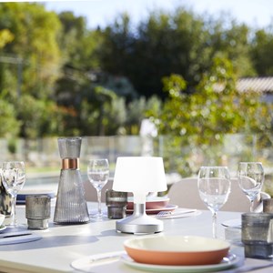 Lampe de table touch led argent helen