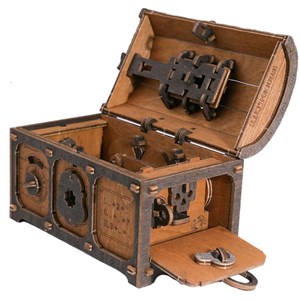 Escape room treasure chest