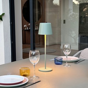 Lampe de table sans fil led vert kelly