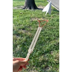 Huckleberry lance avion en pap