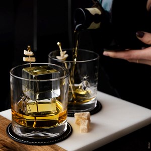 Lot de 4 verres à whisky, abeille