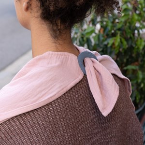 Cape d'allaitement mom'n play tetra pink Rose