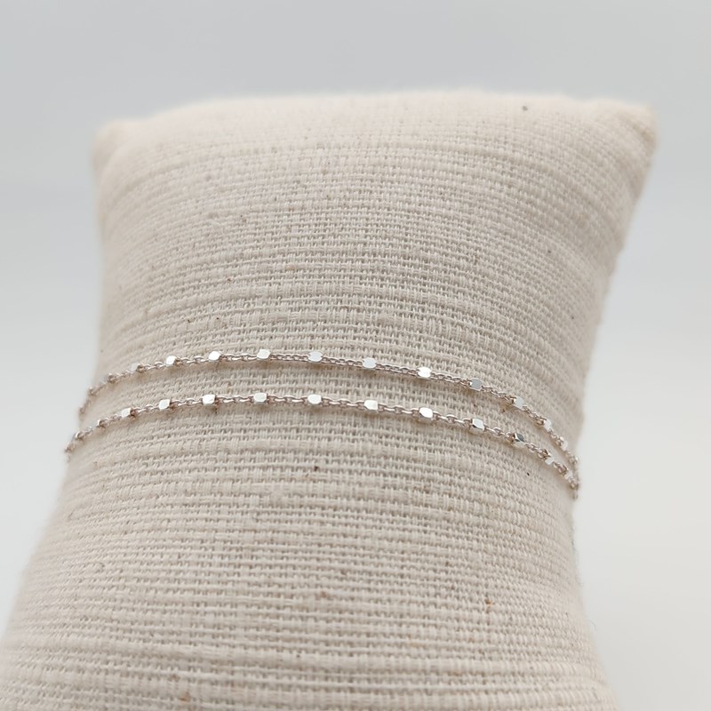 Bijouterie JK - Bracelet chaîne boule carrée