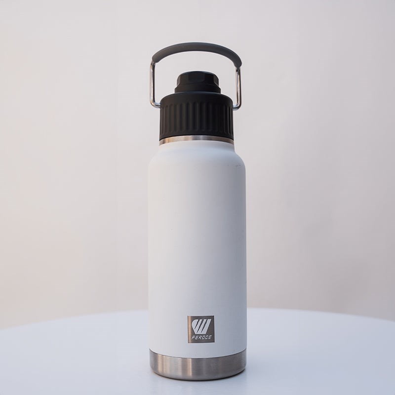 FEROCE - Gourde isotherme 870ml blanche feroce