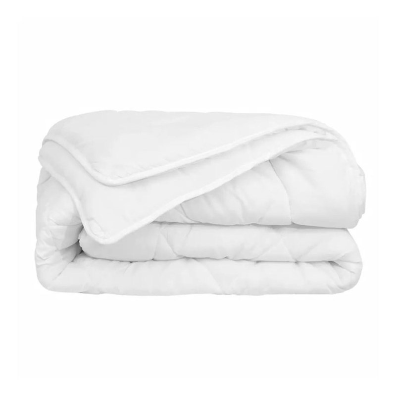 Couette blanche chaude anti-moustiques a