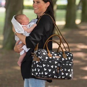 Sac à langer matelas noir blanc coeurs