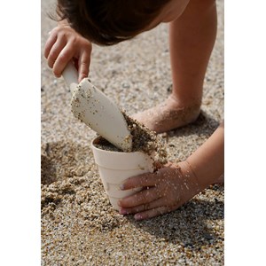 Jouet de sable et plage: château