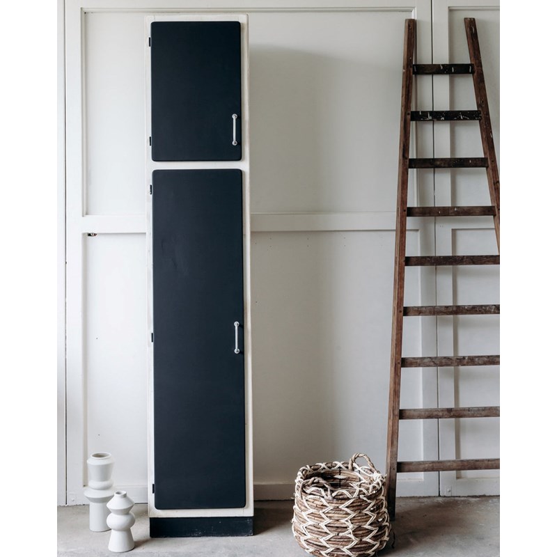 Debongout - Gustave, le meuble de rangement n°25