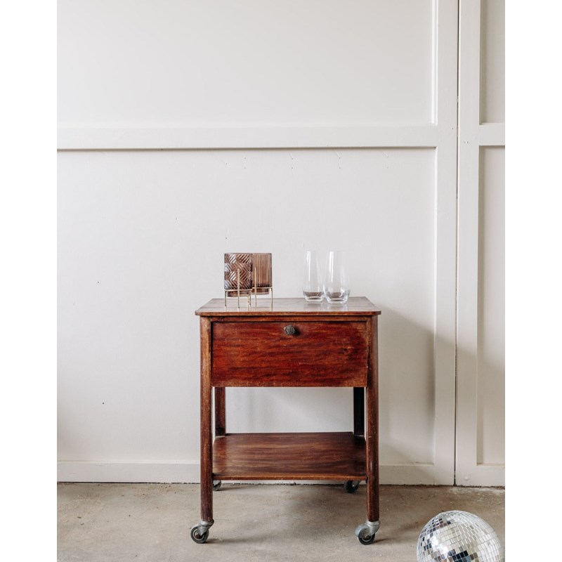 Debongout - Odile, la table de chevet en bois n°264