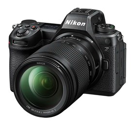 Nikon z6 iii + z 24-200mm f4-6.3 s
