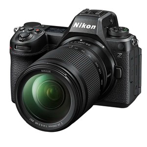 Nikon z6 iii + z 24-200mm f4-6.3 s