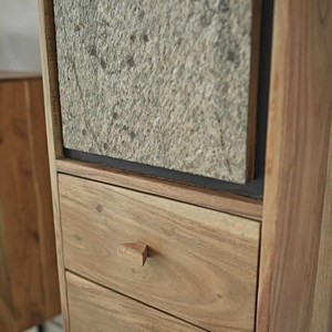 Colonne en bois d'acacia et pierre