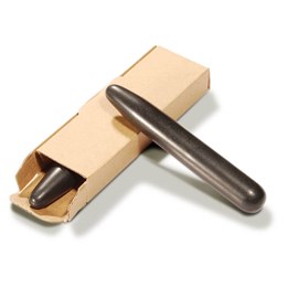 2 pierres pointe de pression en basalte