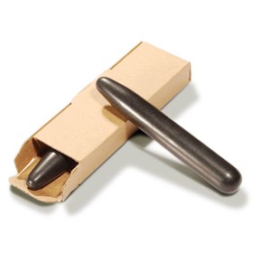 2 pierres pointe de pression en basalte