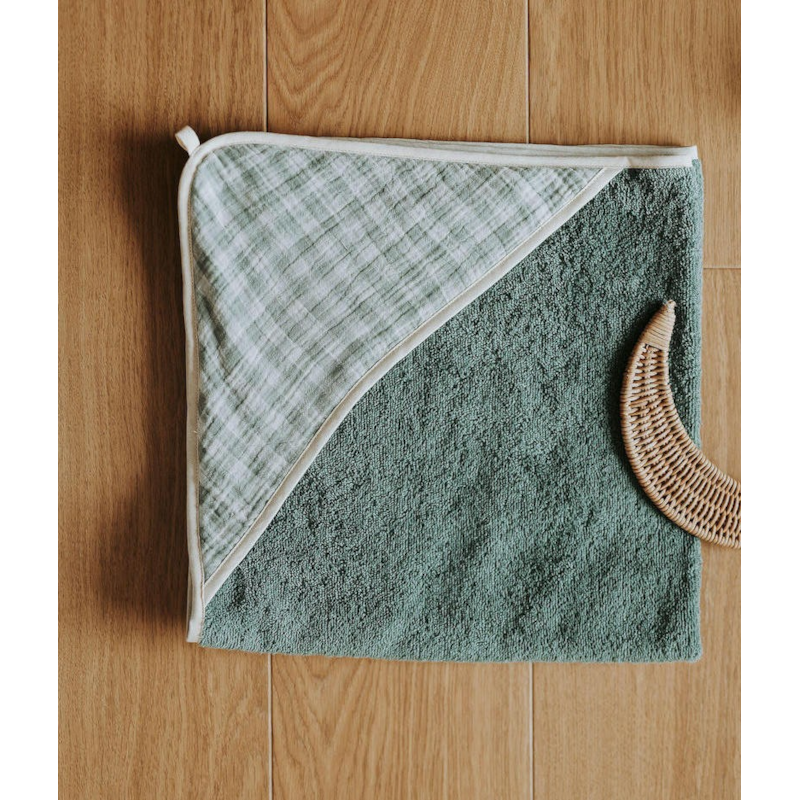 Cape de bain vichy vert de gris (Manufacture des bébés français) - Image 1