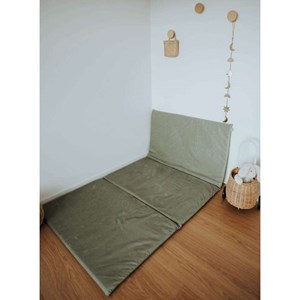 Tapis de motricité vert sauge