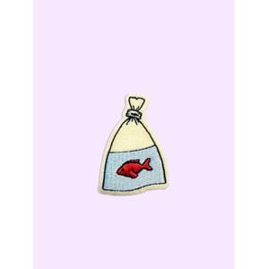 Poisson rouge, patch thermocollant brodé